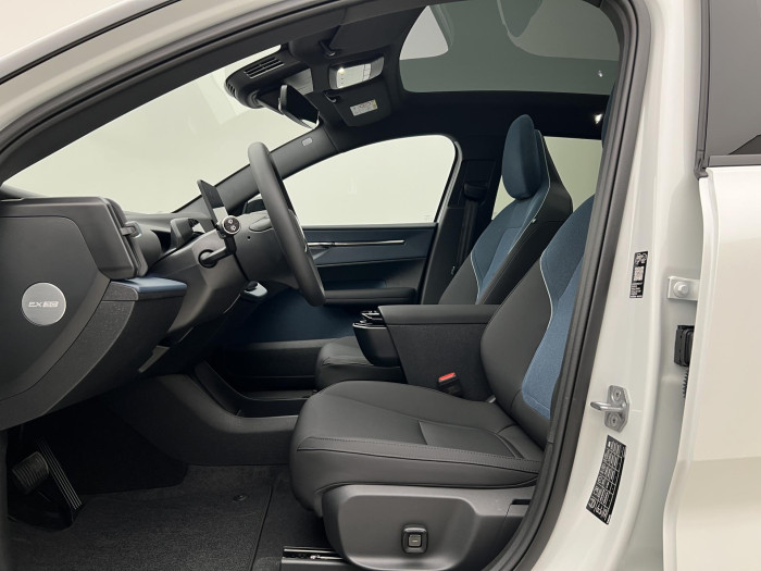 Volvo EX30 CC AWD TWIN MOTOR ULTRA AUT CC CC