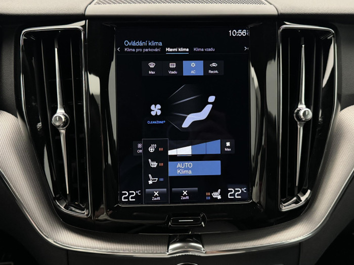 Volvo XC60 B5 AWD R-DESIGN AUT