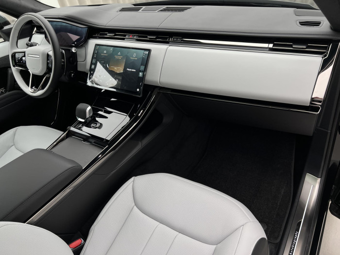 Land Rover Range Rover Sport D350 AUTOBIOGRAPHY AWD Aut 3.0 d