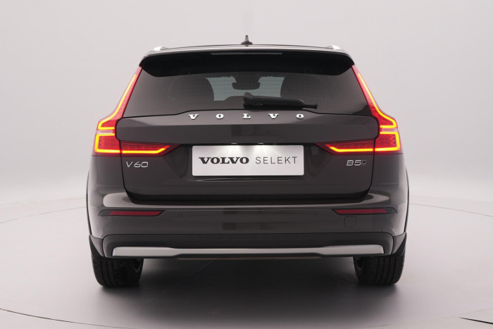 Volvo V60 CC B5 AWD PLUS AUT 1.maj.