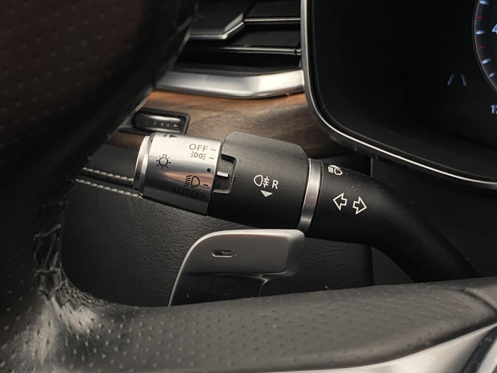 Jaguar XF D200 R-DYNAMIC SE AWD AUT 2.0 d Dynamic SE