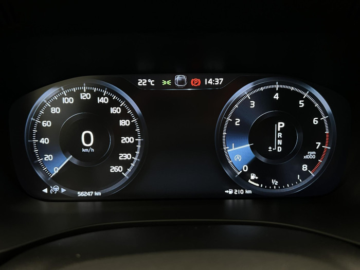 Volvo XC60 T6 AWD R-DESIGN AUT