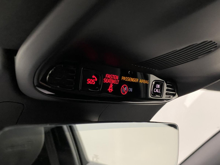 Volvo V60 D4 R-DESIGN AUT REZERVACE 2.0 d