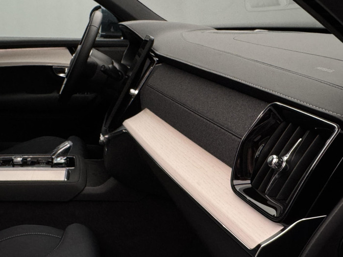 Volvo XC90 B5 AWD PLUS BRIGHT CZ 1.maj