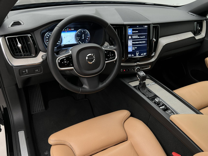 Volvo XC60 D4 AWD INSCRIPTION AUT CZ 2.0 d