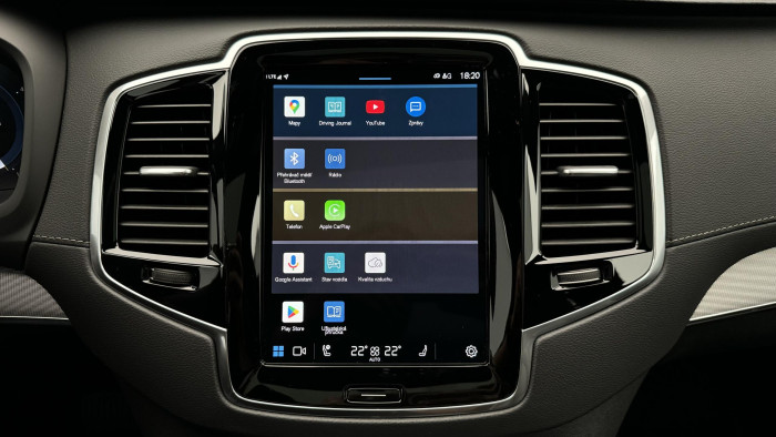 Volvo XC90 B5 AWD ULTIMATE REZERVACE