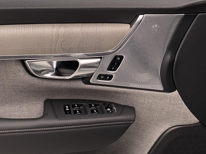 Volvo V90 T6 AUT R-DESIGN RECHARGE