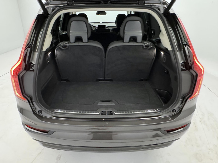 Volvo XC90 T8 AWD RECHARGE DARK PLUS 7m