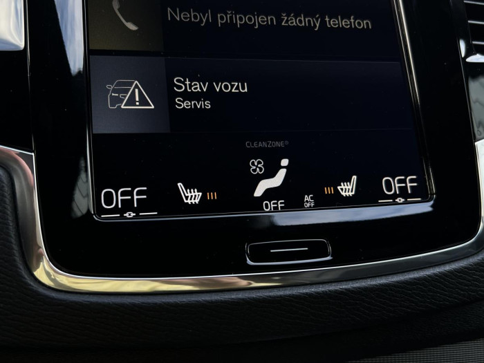 Volvo XC90 D5 AWD R-DESIGN 7MÍSTNÁ Aut 2.0 d