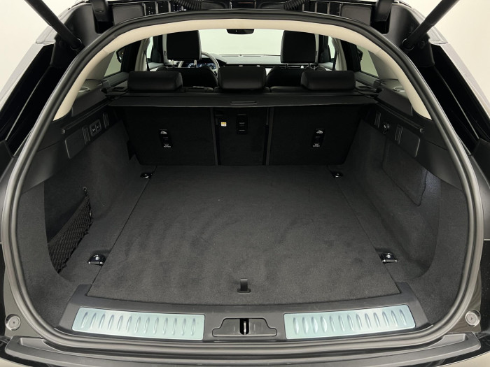 Land Rover Range Rover Velar D300 HSE AWD AUT CZ 1.maj. 3.0 d