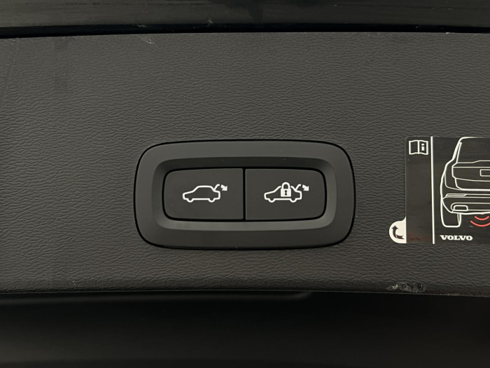 Volvo XC40 T2 MOMENTUM 1.maj. 1.5 Momentum