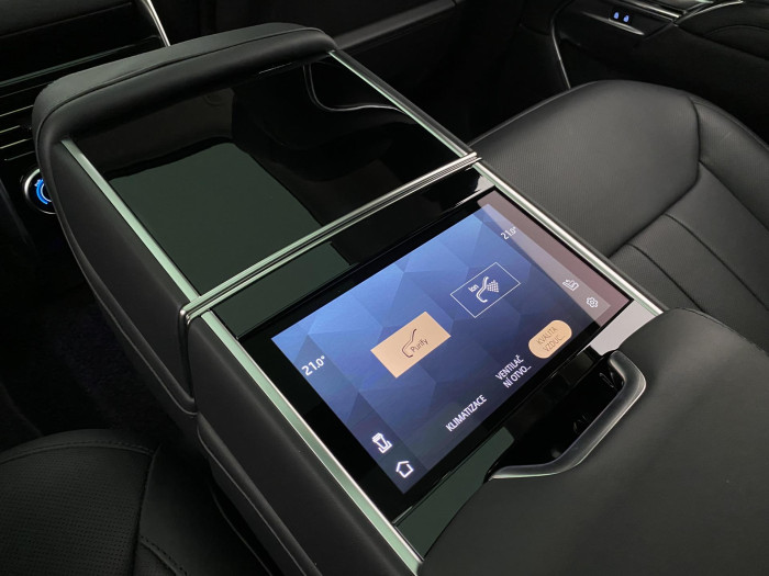 Land Rover Range Rover P530 AUTOBIOGRAPHY SWB