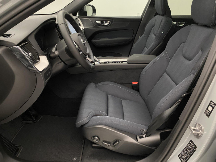 Volvo XC60 T6 AWD AUT DARK PLUS