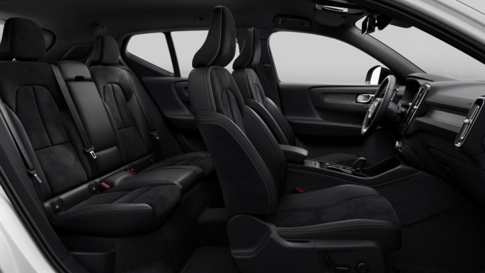 Volvo XC40 B4 AUT DARK PLUS