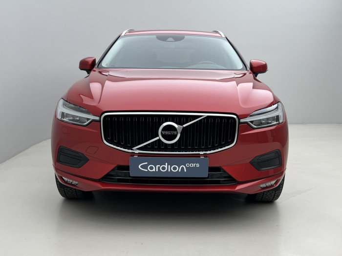Volvo XC60 B4 AWD MOMENTUM AUT CZ 2.0 Momentum