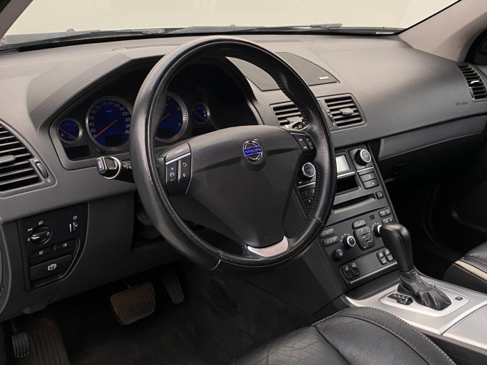 Volvo XC90 D5 AWD EXECUTIVE AUT CZ 2.4 d Executive