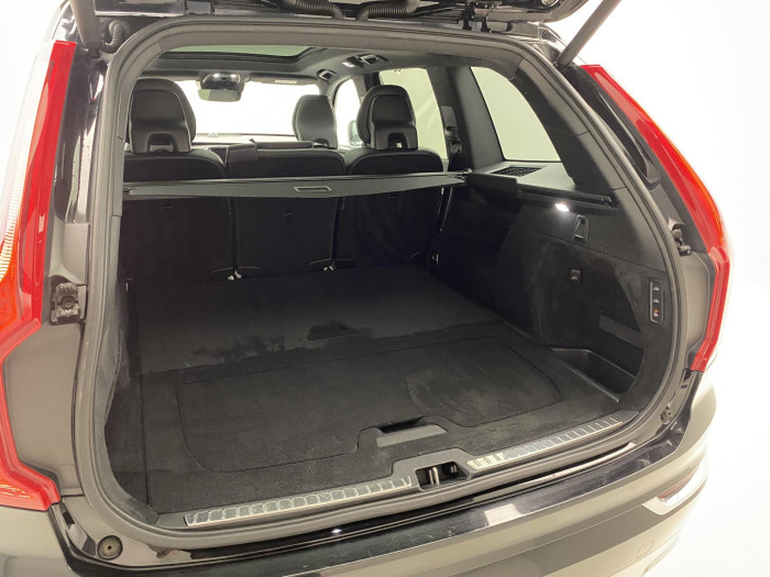 Volvo XC90 D5 AWD INSCRIPTION REZERVACE 2.0 d