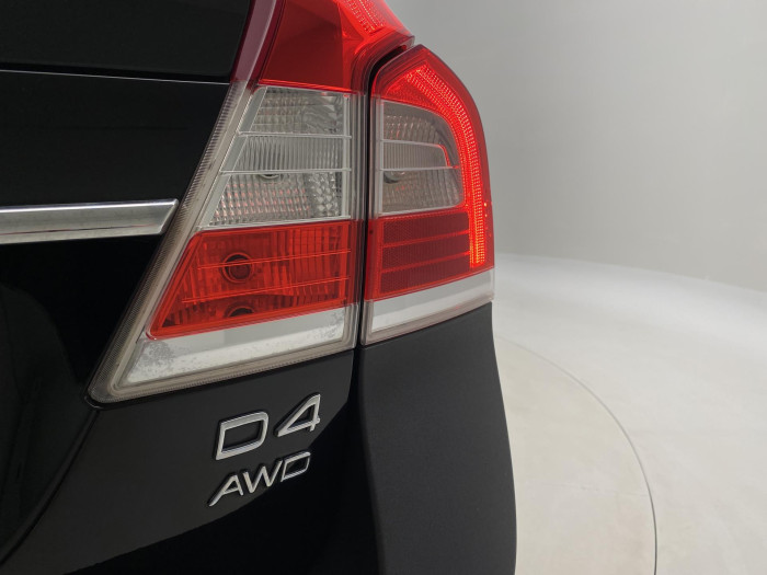 Volvo XC70 D4 AWD SUMMUM AUT CZ 2.4 d Summum