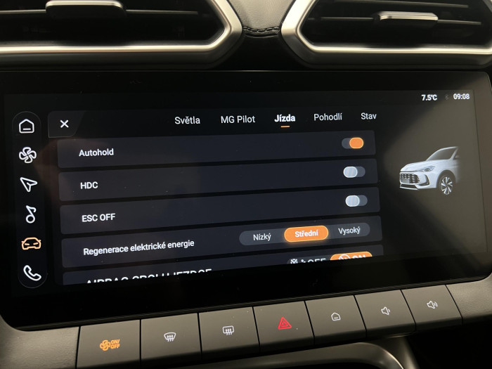 MG ZS 1.5 EXCLUSIVE HYBRID+ AUT CZ 1.5 Exclusive