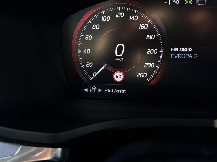Volvo V60 D4 MOMENTUM POLESTAR Aut 1.maj 2.0 d Momentum