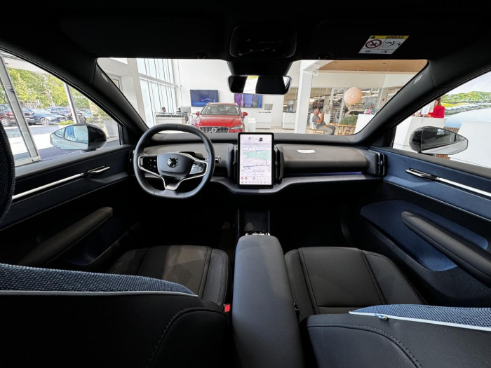 Volvo EX30 PURE ELECTRIC RECH. ULTRA RWD