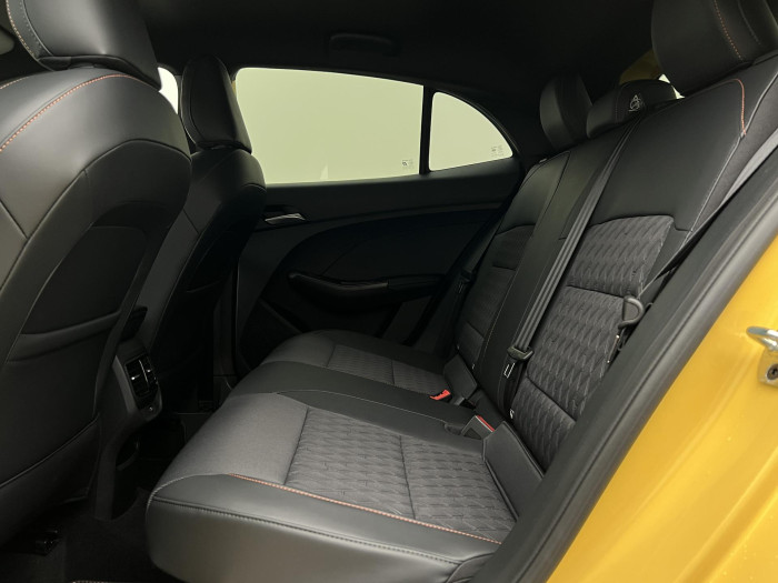 MG MG3 EXCLUSIVE HYBRID+ AUT CZ 1.maj 1.5 Exclusive