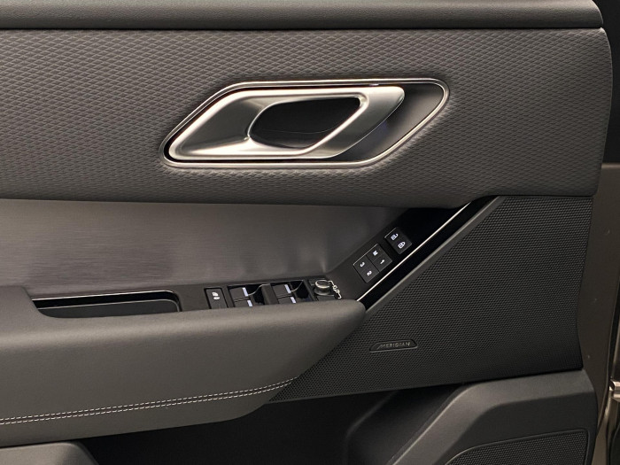 Land Rover Range Rover Velar D200 R-DYNAMIC SE AWD AUT 2.0 d Dynamic SE