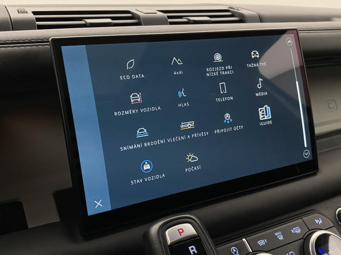 Land Rover Defender 110 P400 X-DYNAMIC HSE AWD CZ 3.0 Dynamic