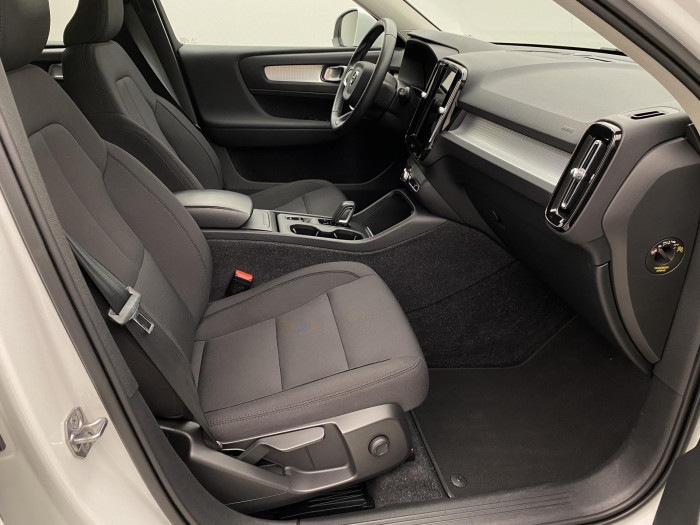 Volvo XC40 T3 MOMENTUM AUT CZ 1.5 Momentum