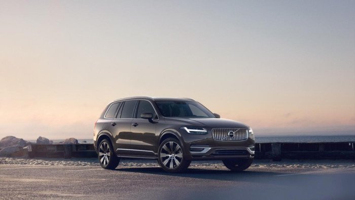 Volvo XC90 B6 AWD AUT BRIGHT PLUS 7-míst 2.0 Plus