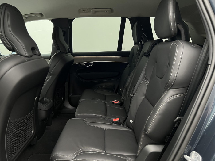Volvo XC90 B5 AWD AUT BRIGHT PLUS 7-míst