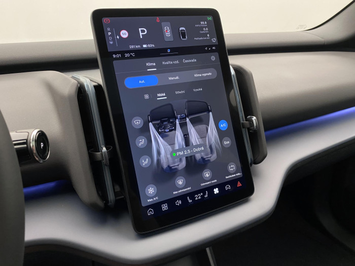 Volvo EX30 PURE ELECTRIC TWIN AWD ULTRA