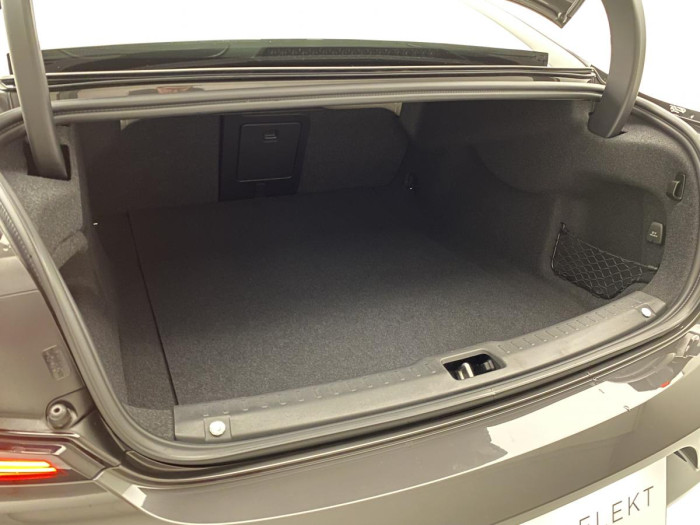 Volvo S90 B6 AWD INSCRIPTION AUT 1.maj.