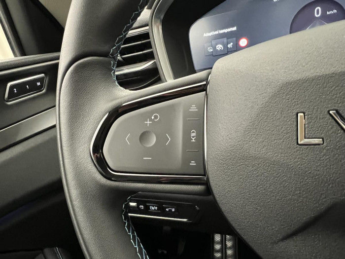 Lynk & Co 01 PHEV DCT 1.maj.