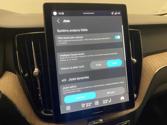 Volvo XC60 B5 AWD AUT DARK PLUS