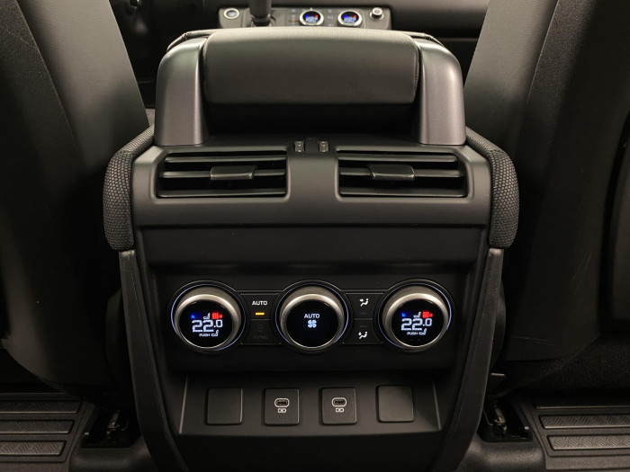 Land Rover Defender 110 P525 V8 CARPATHIAN EDITION 5.0 V8 Edition