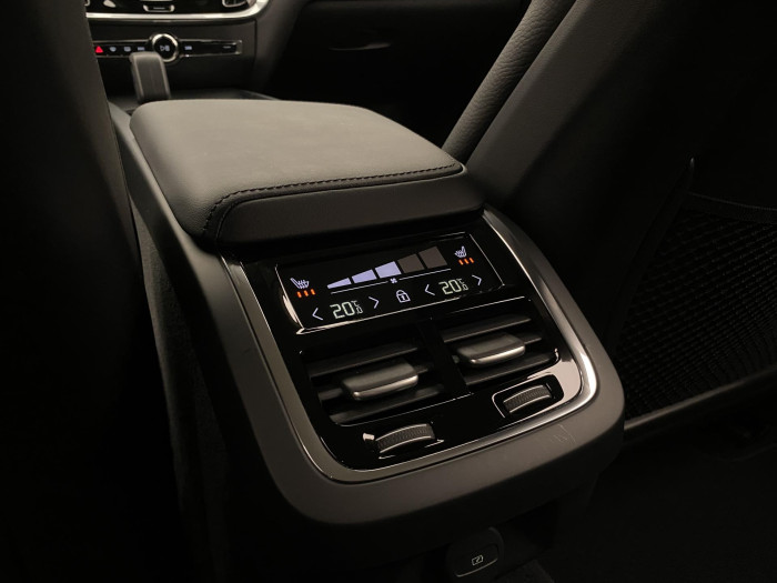 Volvo V60 CC B5 AWD PLUS BRIGHT AUT