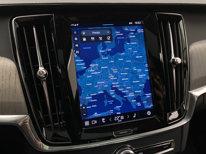 Volvo V90 CC B4 AWD ULTIMATE AUT CZ 2.0 CC CC