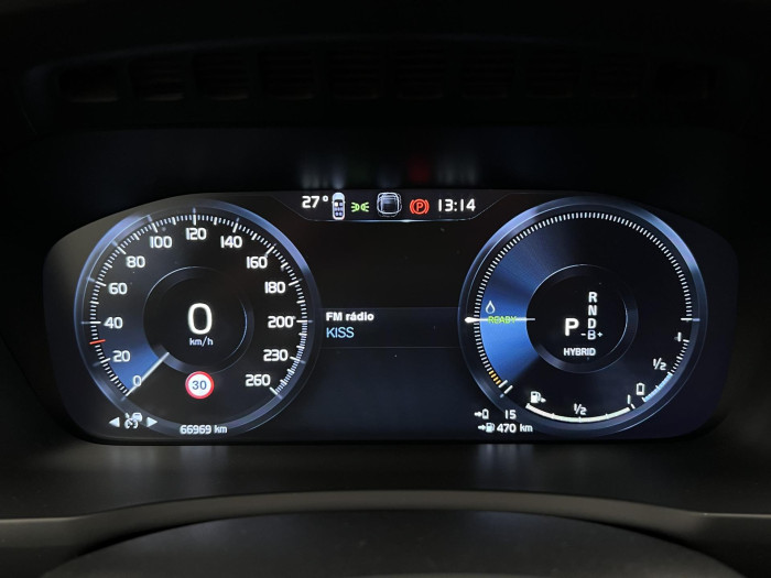Volvo XC90 T8 AWD RECHARGE R-DESIGN 7MÍST