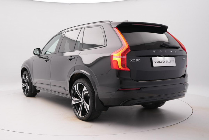 Volvo XC90 B5 AWD ULTIMATE DARK AUT 1.maj