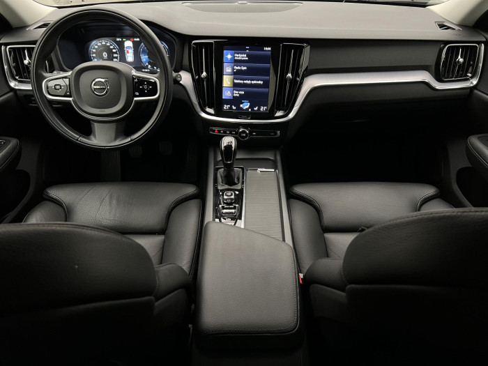 Volvo V60 D3 MOMENTUM PRO 1.maj. 2.0 d Momentum