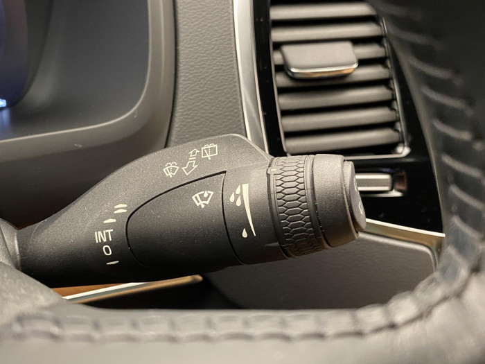 Volvo XC90 B5 AWD INSCRIPION AUT CZ