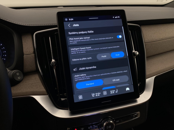 Volvo XC90 B5 AWD BRIGHT PLUS AUT CZ 7m