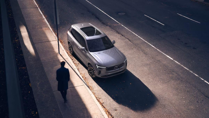 Volvo XC90 T8 AWD RECHARGE BRIGHT ULTRA 7