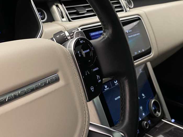 Land Rover Range Rover SDV8 AWD REZERVACE