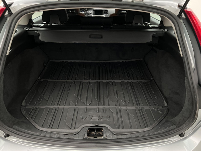 Volvo V60 D3 MOMENTUM AUT 2.0 d Momentum