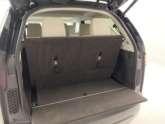 Land Rover Discovery SD6 HSE AWD AUT REZERVACE