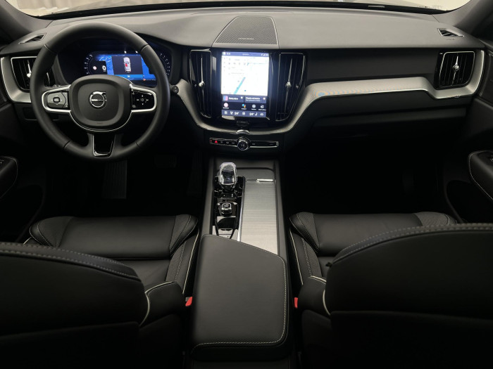 Volvo XC60 B5 AWD BLACK EDITION PLUS AUT