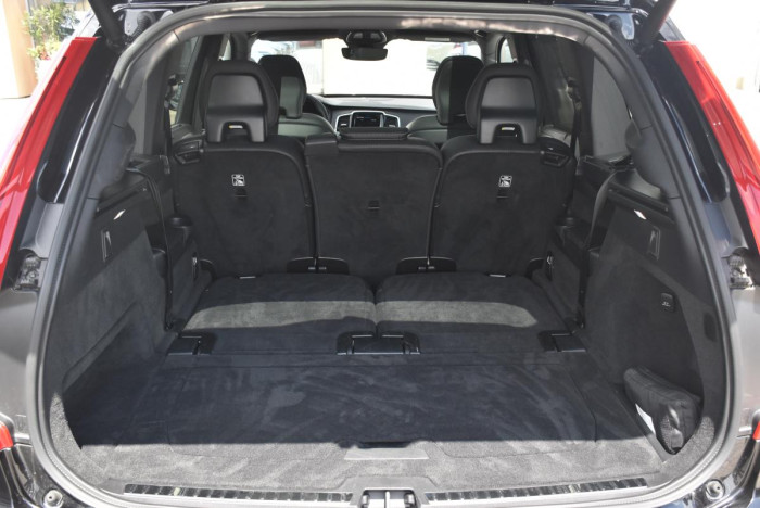 Volvo XC90 B5 AWD PLUS BRIGHT PANORAMA