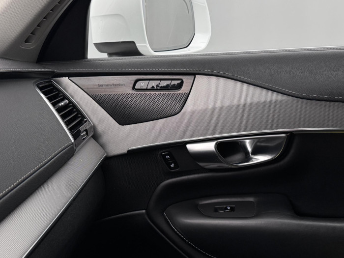 Volvo XC90 T6 AWD INSCRIPTION AUT CZ